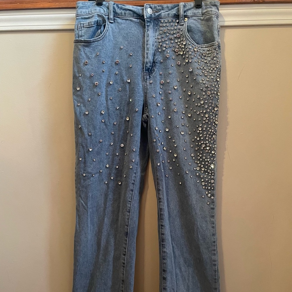 Akira Rilee Embellished Straight Fit Jeans - Picture 4 of 5